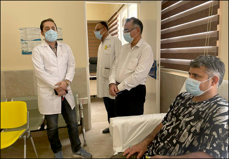 مراکز درمانی منطقه هرمزگان میزبان واکسیناسیون شاغلان و خانواده های صنعت نفت+ گزارش تصویری 3