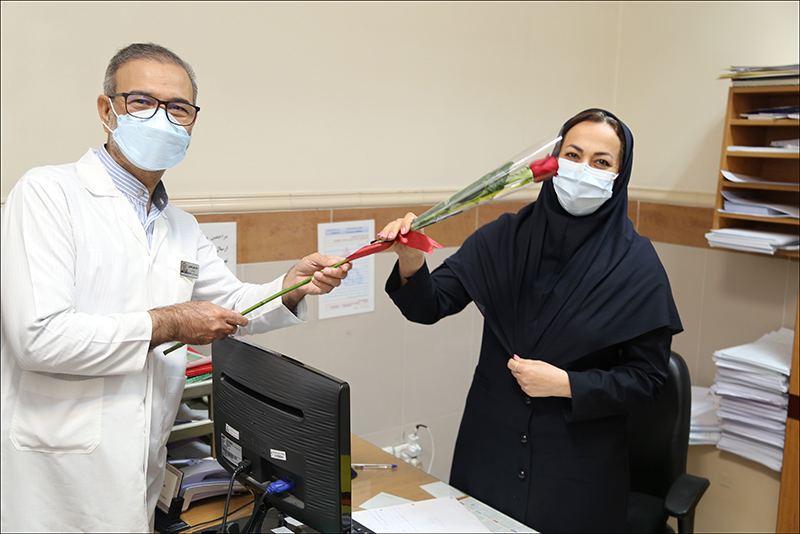 پاسداشت روز کارمند در بهداشت و درمان صنعت نفت فارس و هرمزگان 1 13