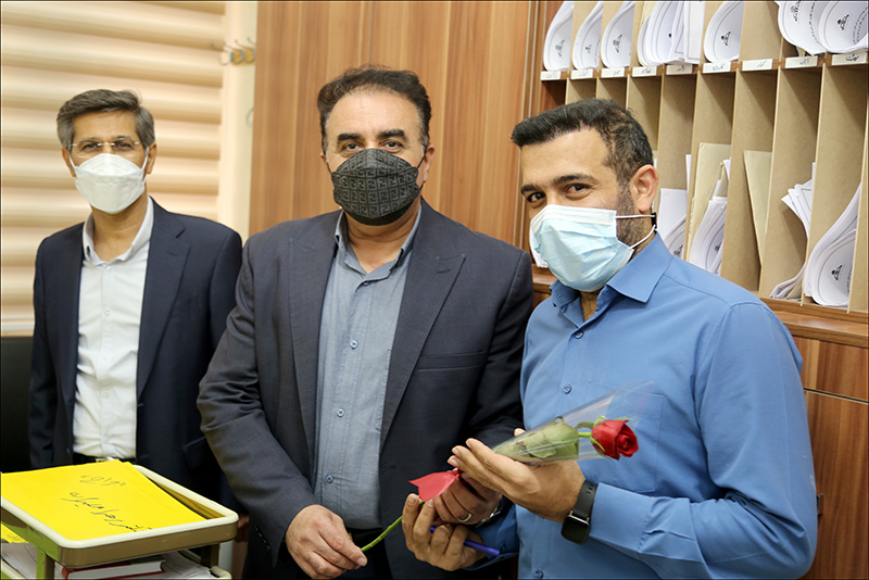 پاسداشت روز کارمند در بهداشت و درمان صنعت نفت فارس و هرمزگان 1 29