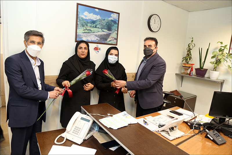 پاسداشت روز کارمند در بهداشت و درمان صنعت نفت فارس و هرمزگان 1 31