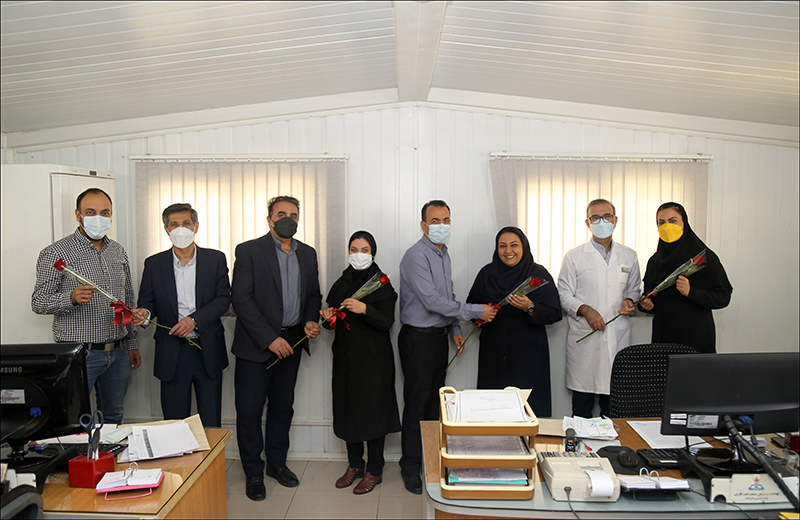 پاسداشت روز کارمند در بهداشت و درمان صنعت نفت فارس و هرمزگان 1 41