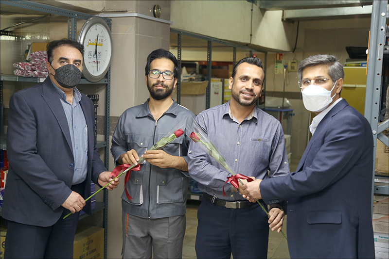 پاسداشت روز کارمند در بهداشت و درمان صنعت نفت فارس و هرمزگان 1 50