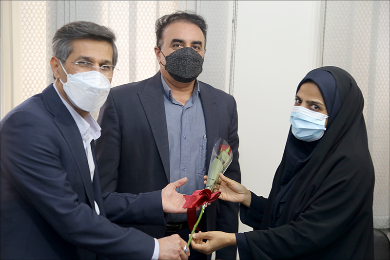 پاسداشت روز کارمند در بهداشت و درمان صنعت نفت فارس و هرمزگان 1 59