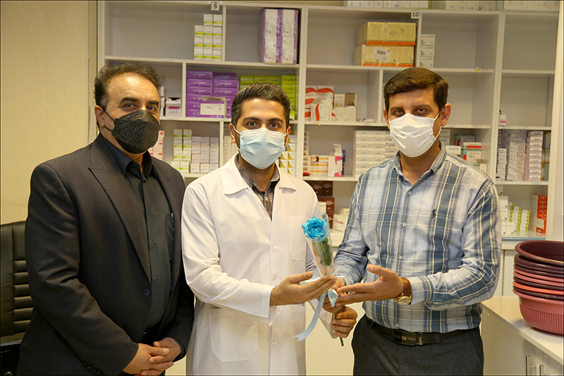 گرامی داشت روز داروساز در بهداشت و درمان صنعت نفت فارس و هرمزگان2 11