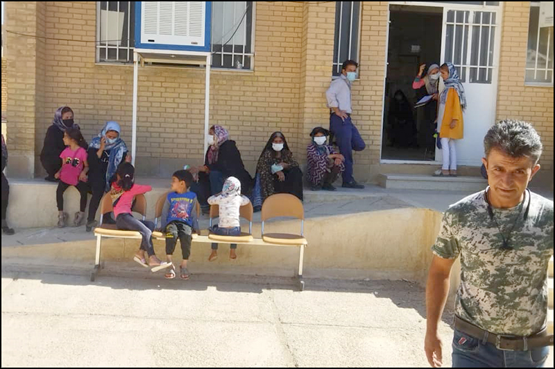 برپایی میز خدمت جهادی سلامت در روستای حاجی آباد ده شیخ خانه زنیان  5