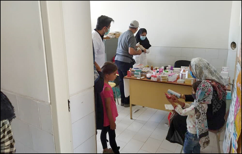 برپایی میز خدمت جهادی سلامت در روستای حاجی آباد ده شیخ خانه زنیان  6