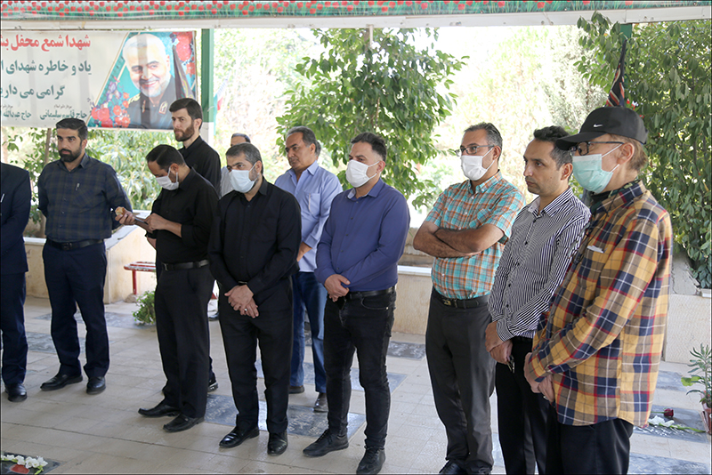 گرامی داشت هفته دفاع مقدس در بهداشت و درمان صنعت نفت فارس و هرمزگان 5