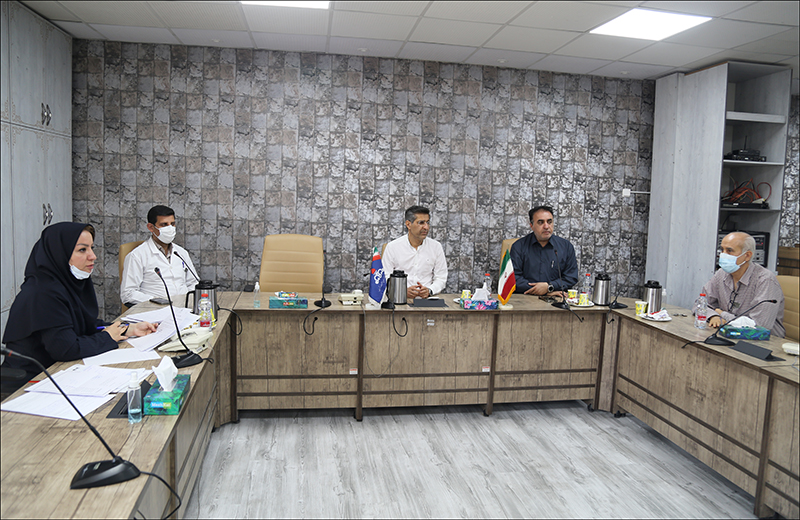 برگزاری کمیته رسیدگی به شکایات در بهداشت و درمان صنعت نفت فارس و هرمزگان 3