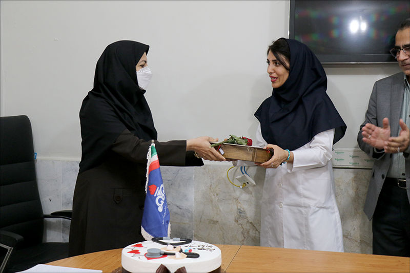 گرامی داشت روز پرستار در بهداشت و درمان صنعت نفت منطقه هرمزگان1 2