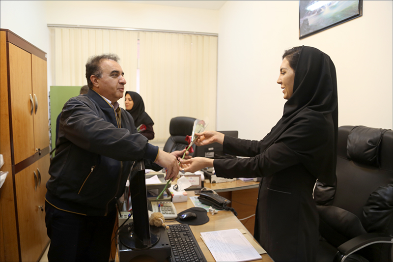 گرامی داشت روز حسابدار در بهداشت و درمان صنعت نفت فارس و هرمزگان 8