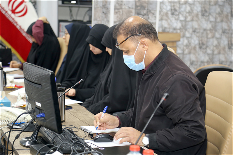 نشست شورای فرماندهان پایگاه های مقاومت بسیج صنعت نفت فارس برگزار شد 5