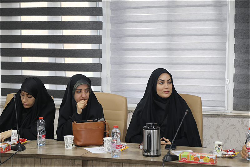 نشست شورای فرماندهان پایگاه های مقاومت بسیج صنعت نفت فارس برگزار شد 6