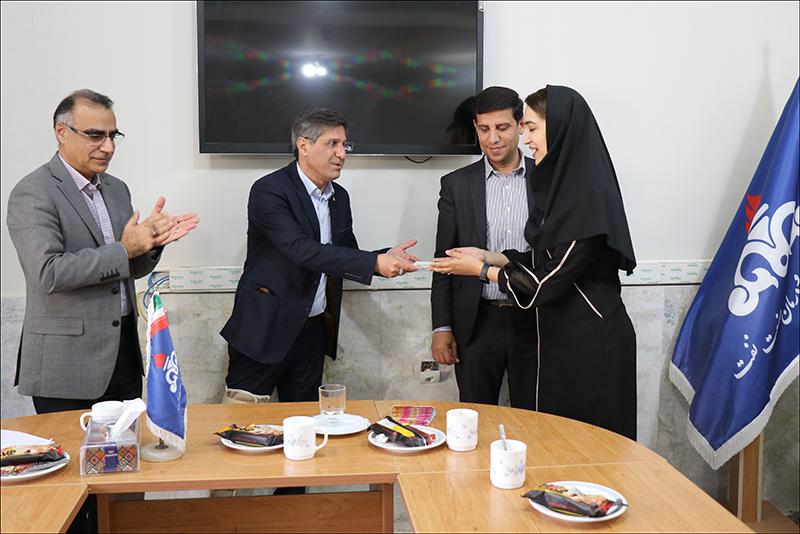 نشست هم اندیشی رییس بهداشت و درمان صنعت نفت فارس و هرمزگان با مدیران و کارکنان منطقه هرمزگان برگزار شد 6