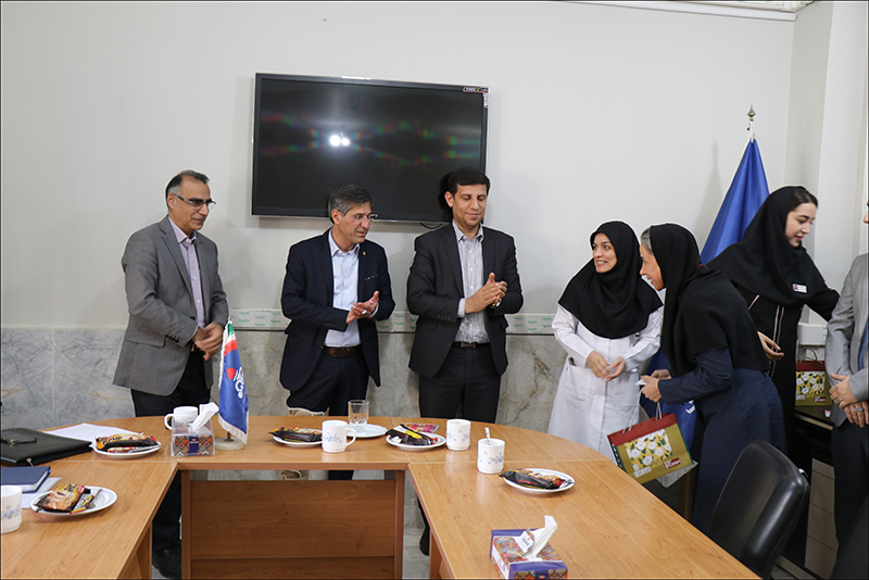 نشست هم اندیشی رییس بهداشت و درمان صنعت نفت فارس و هرمزگان با مدیران و کارکنان منطقه هرمزگان برگزار شد 10