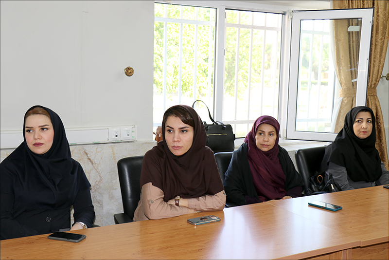 نشست هم اندیشی رییس بهداشت و درمان صنعت نفت فارس و هرمزگان با مدیران و کارکنان منطقه هرمزگان برگزار شد 25