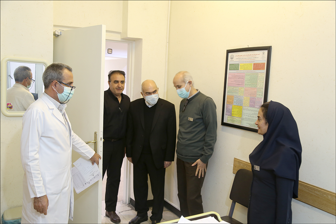 بازدید مشاور مدیر عامل از بهداشت و درمان صنعت نفت فارس و هرمزگان 12