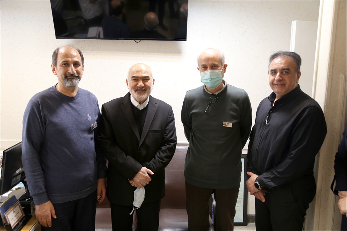 بازدید مشاور مدیر عامل از بهداشت و درمان صنعت نفت فارس و هرمزگان 21