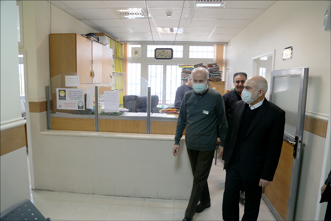 بازدید مشاور مدیر عامل از بهداشت و درمان صنعت نفت فارس و هرمزگان 24