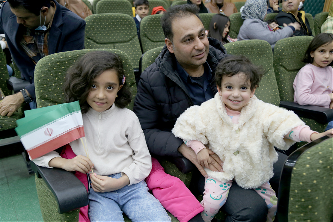 شب اول جشن دهه فجر 25