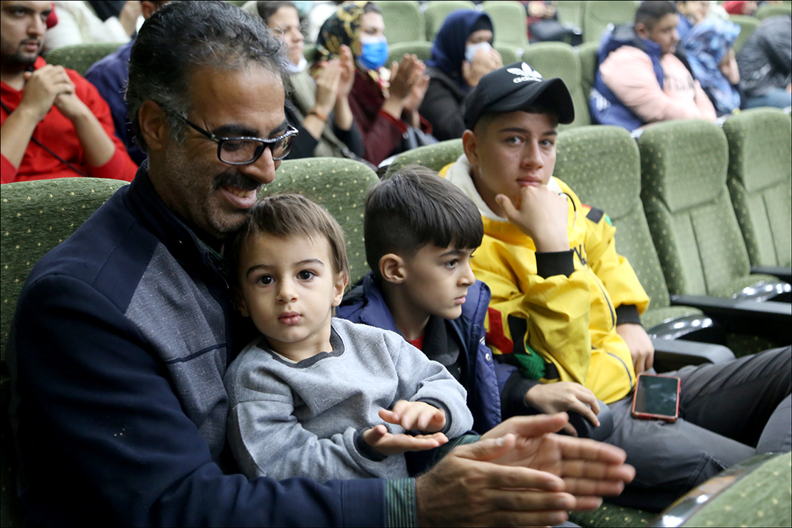 جشن شب دوم دهه فجر 1401 17