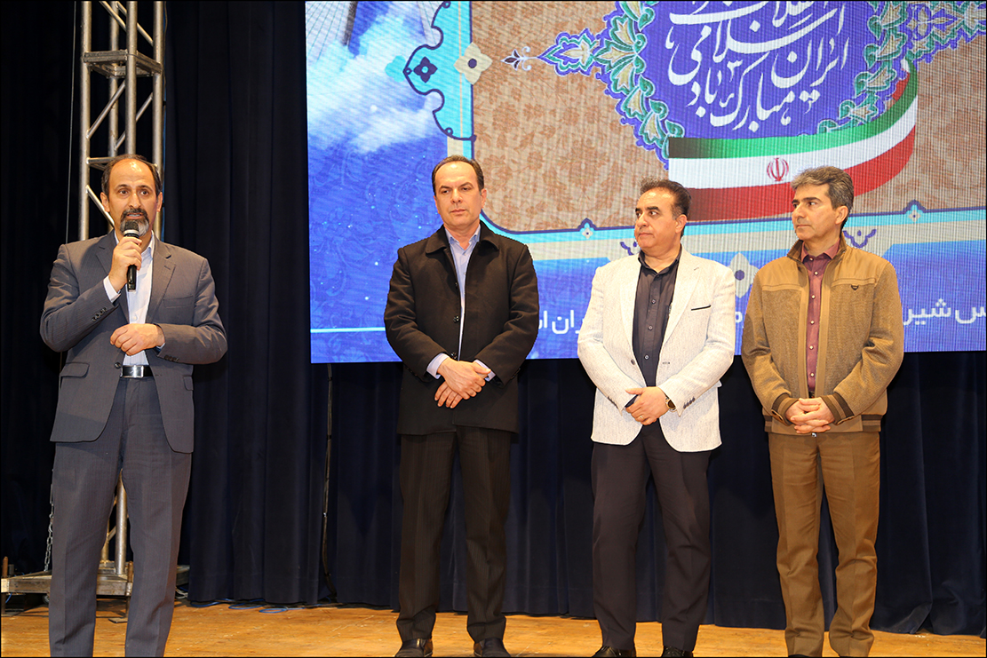 جشن شب دوم دهه فجر 1401 33