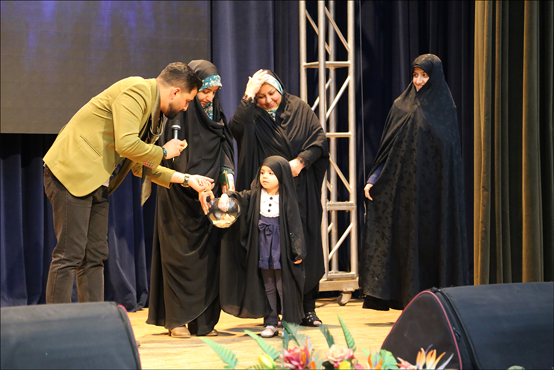 جشن شب دوم دهه فجر 1401 59