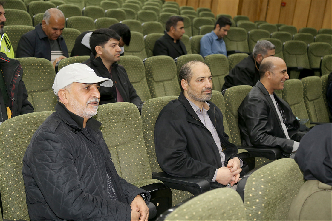 تجلیل از فرزندان شهدا دهه فجر 1401 1