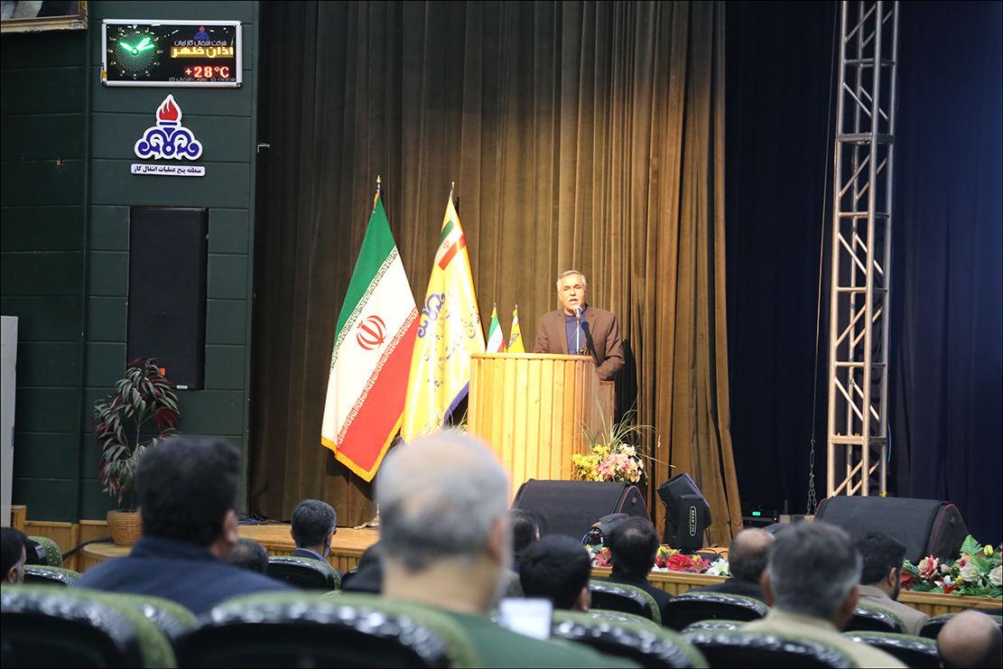 تجلیل از فرزندان شهدا دهه فجر 1401 4