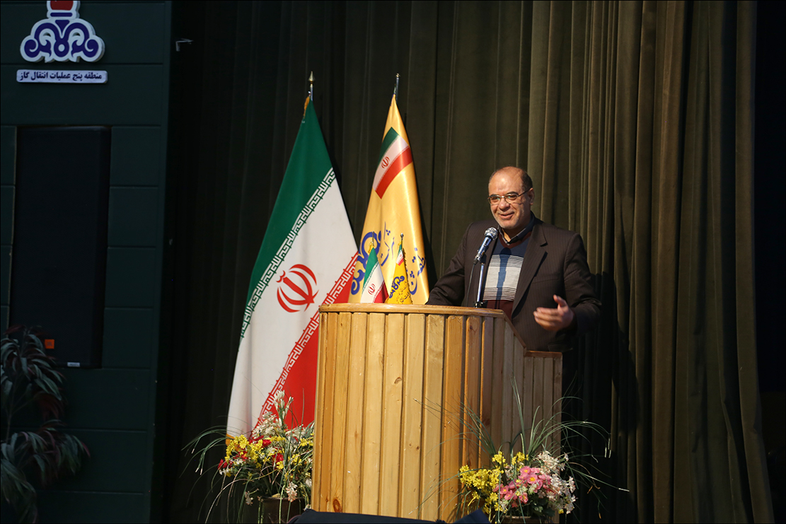 تجلیل از فرزندان شهدا دهه فجر 1401 6