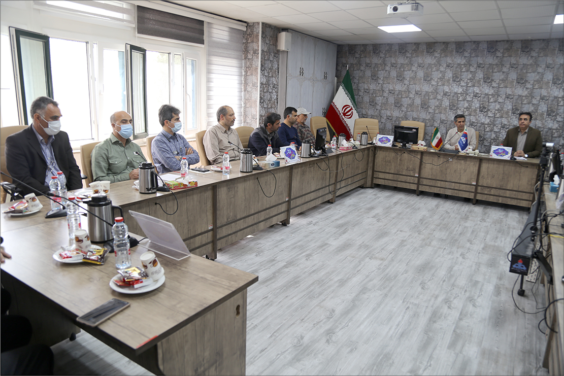 تجلیل از جانیازان و ایثاارگران و فرزندان شهدا به مناسبت اعیاد شعبانیه 12