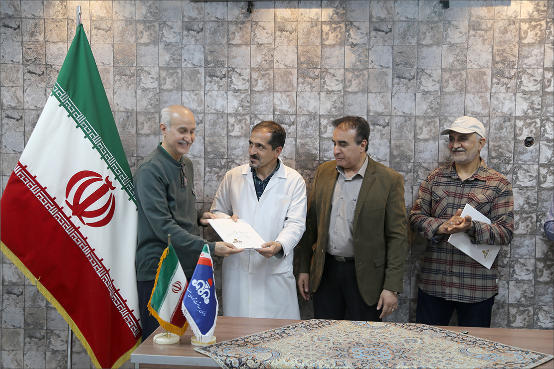 تجلیل از جانیازان و ایثاارگران و فرزندان شهدا به مناسبت اعیاد شعبانیه 22