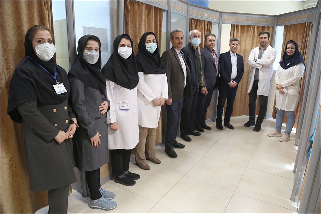 دیدار نوروزی دکتر تندر با پرسنل درمانگاه شماره2 8