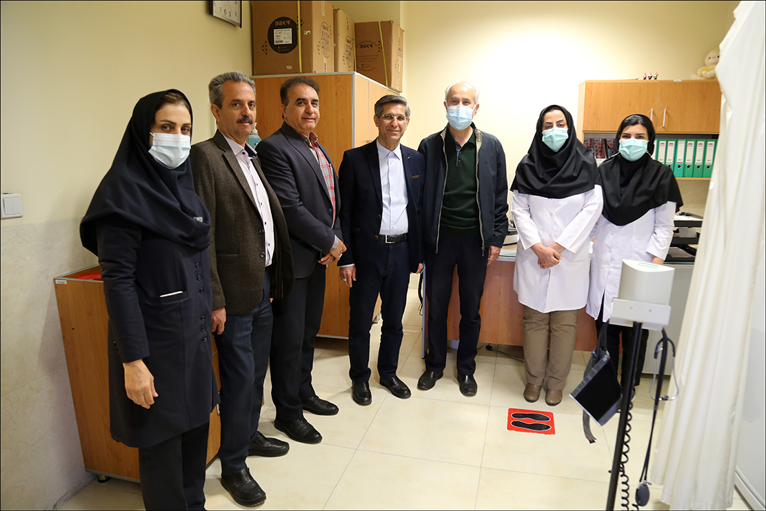 دیدار نوروزی دکتر تندر با پرسنل درمانگاه شماره2 14
