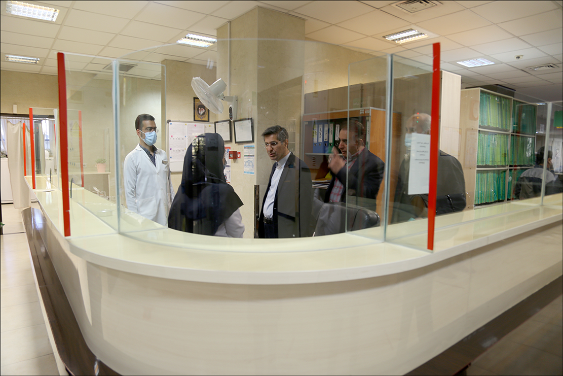 دیدار نوروزی دکتر تندر با پرسنل درمانگاه شماره2 17