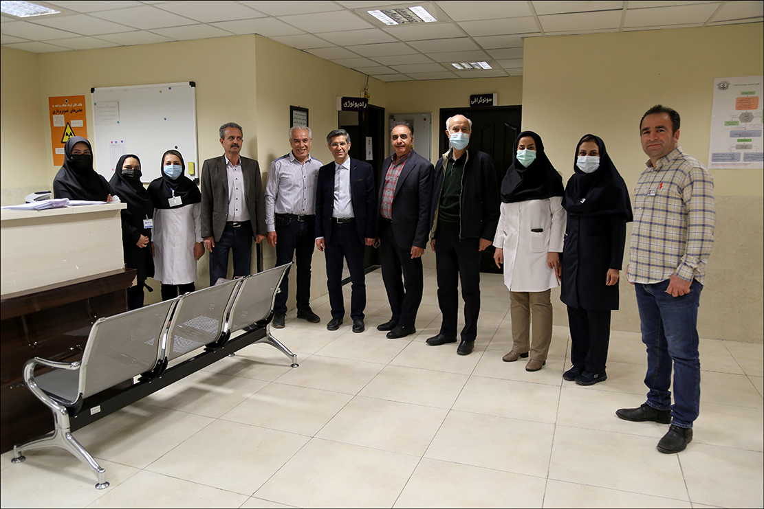 دیدار نوروزی دکتر تندر با پرسنل درمانگاه شماره2 26