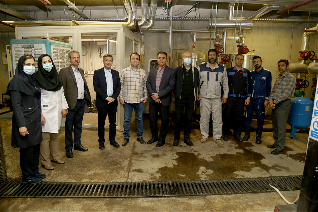 دیدار نوروزی دکتر تندر با پرسنل درمانگاه شماره2 28