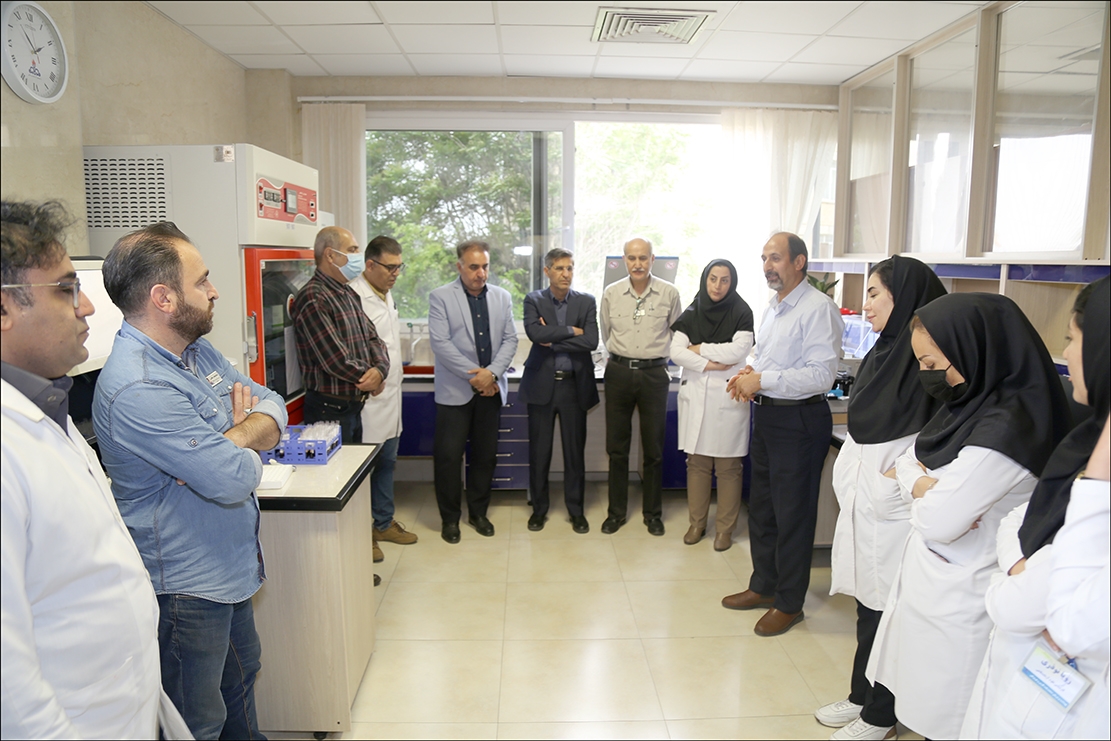 گرامی داشت روز آزمایشگاه 2/ 1402 1