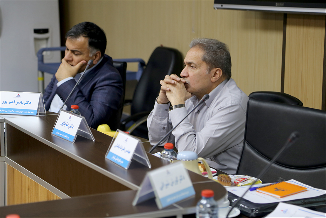 برگزاری اجلاس روسای سازمان بهداشت و درمان صنعت نفت در شیراز 73