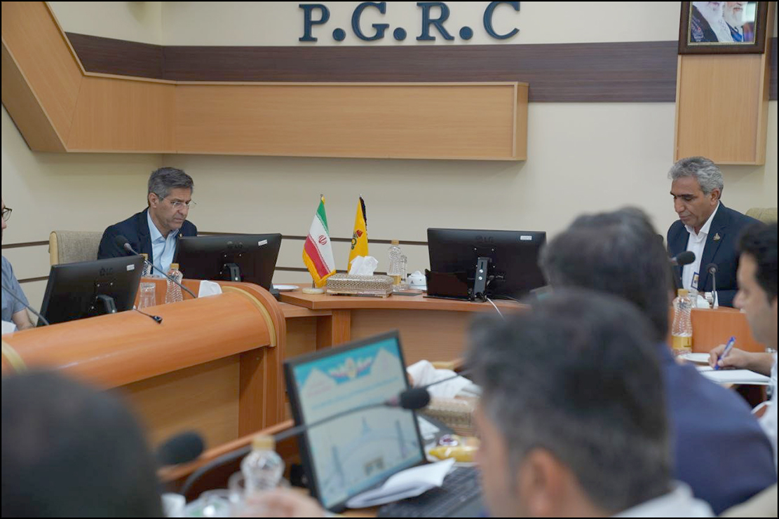 نشست بررسی مسائل بهداشتی و درمانی کارکنان شرکت پالایش گاز پارسیان برگزار شد 17