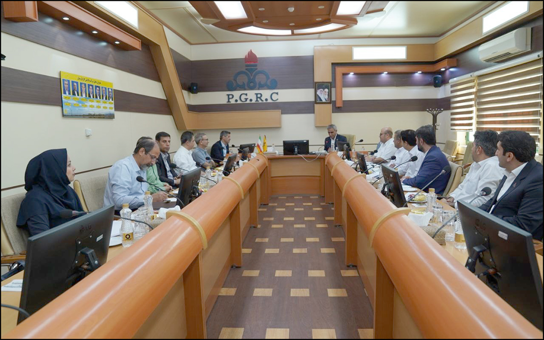 نشست بررسی مسائل بهداشتی و درمانی کارکنان شرکت پالایش گاز پارسیان برگزار شد 19