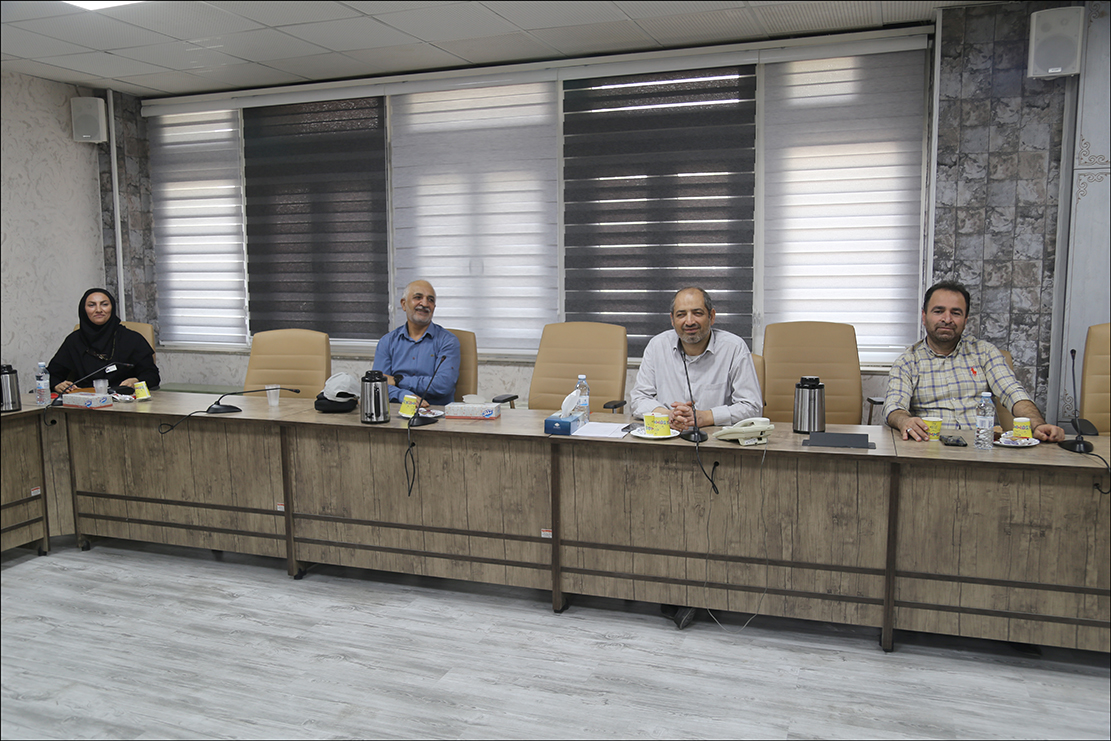 سومین جلسه شورای پایگاه بسیج مقاومت بهداشت و درمان صنعت نفت فارس برگزار شد 2