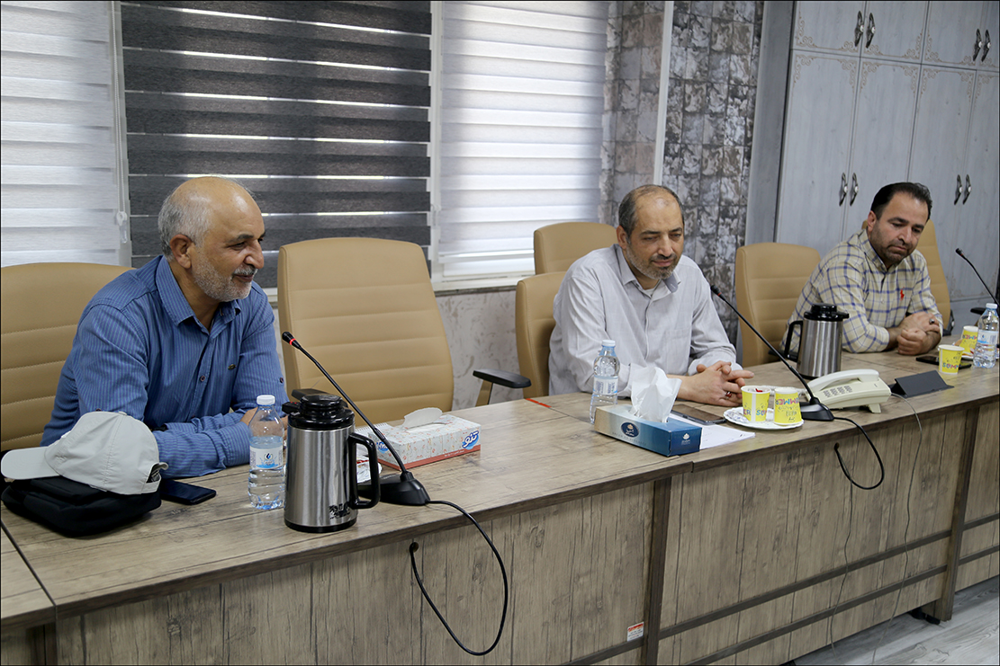 سومین جلسه شورای پایگاه بسیج مقاومت بهداشت و درمان صنعت نفت فارس برگزار شد 4