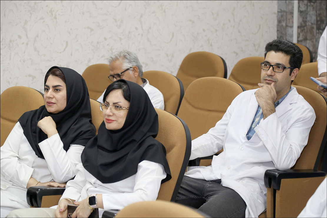 برگزاری دوره آموزشی بررسی سرطان های خون رده تکثیری 12
