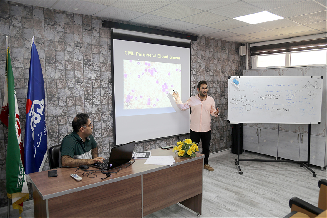 برگزاری دوره آموزشی بررسی سرطان های خون رده تکثیری 13