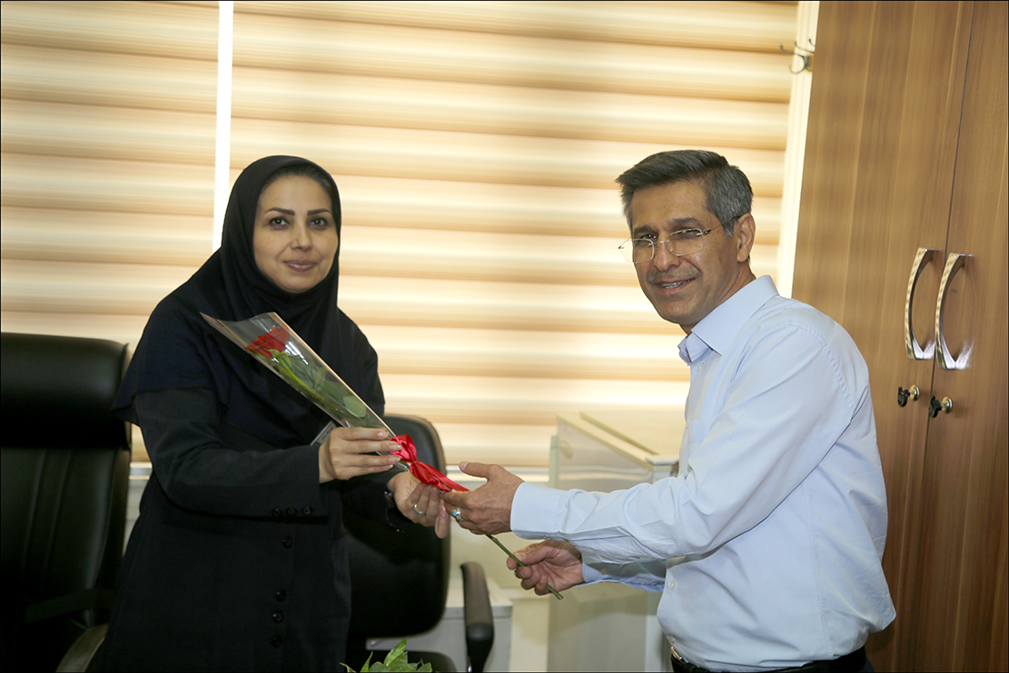 گرامی داشت روز کارمند در بهداشت و درمان صنعت نفت فارس 27