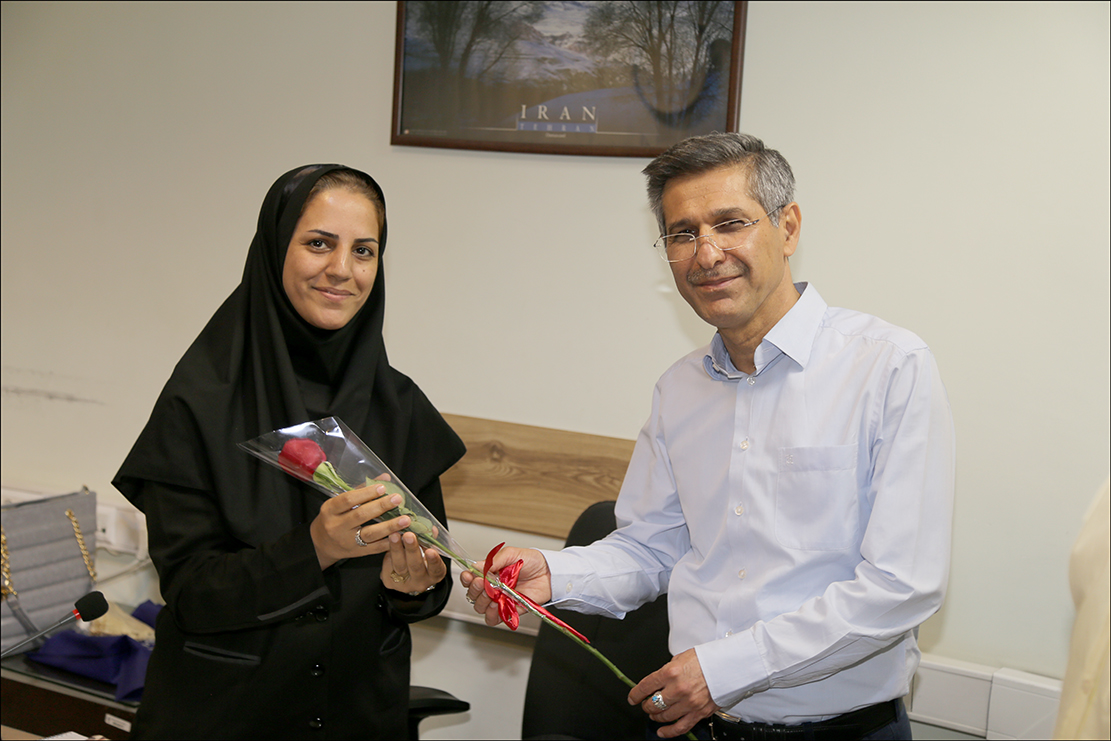 گرامی داشت روز کارمند در بهداشت و درمان صنعت نفت فارس 31