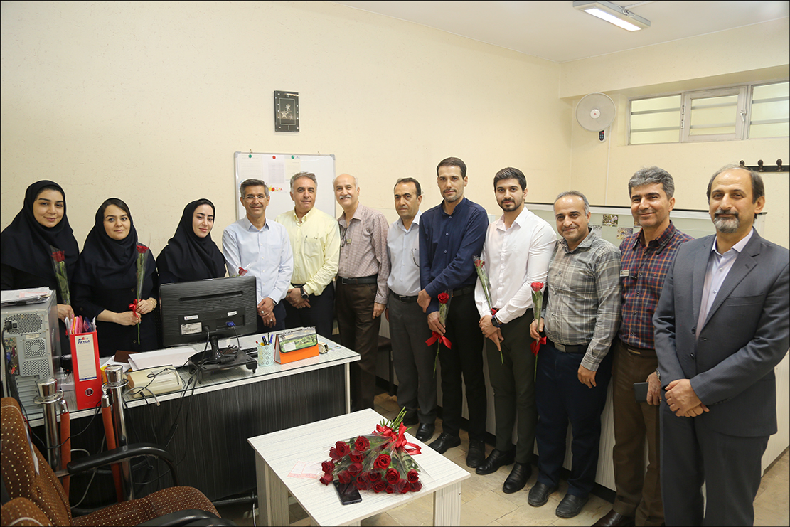 گرامی داشت روز کارمند در بهداشت و درمان صنعت نفت فارس 44