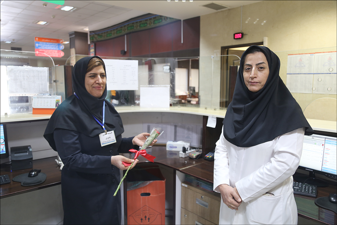 گرامی داشت روز کارمند در بهداشت و درمان صنعت نفت فارس 71