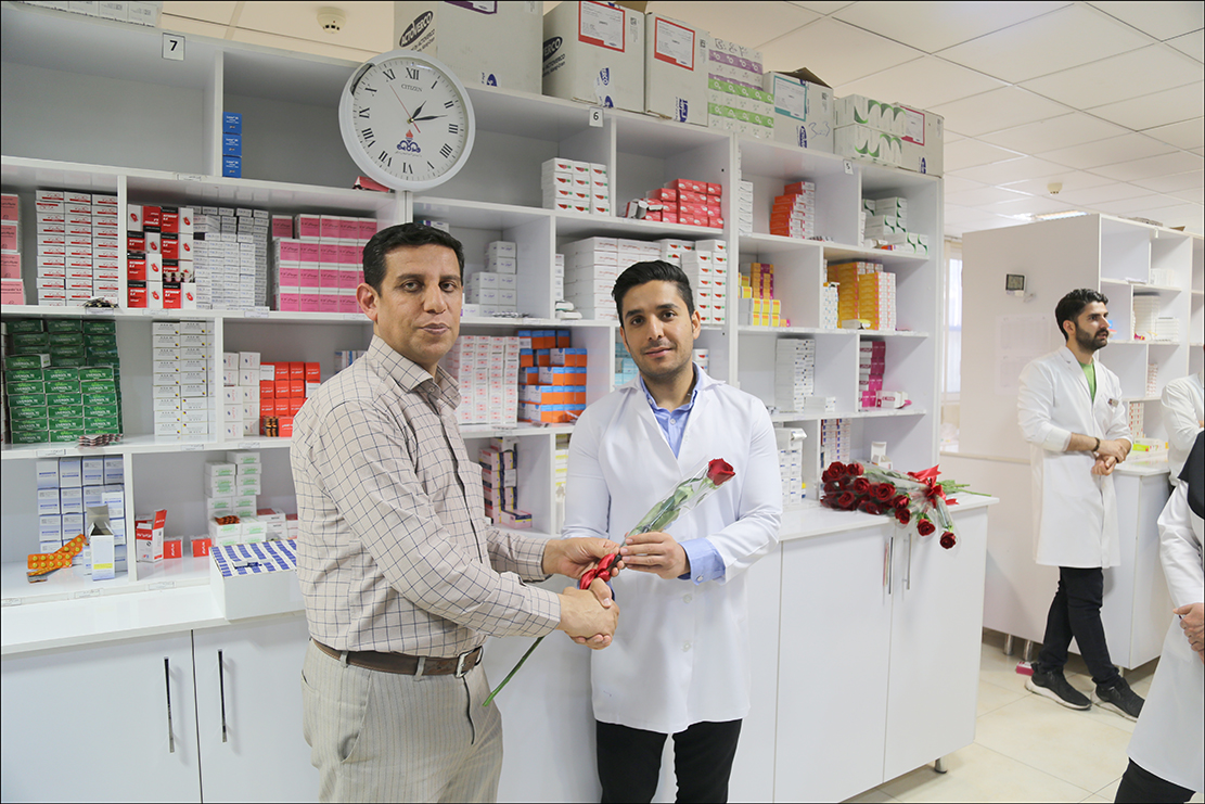 پاسداشت روز داروساز در بهداشت و درمان صنعت نفت فارس 5