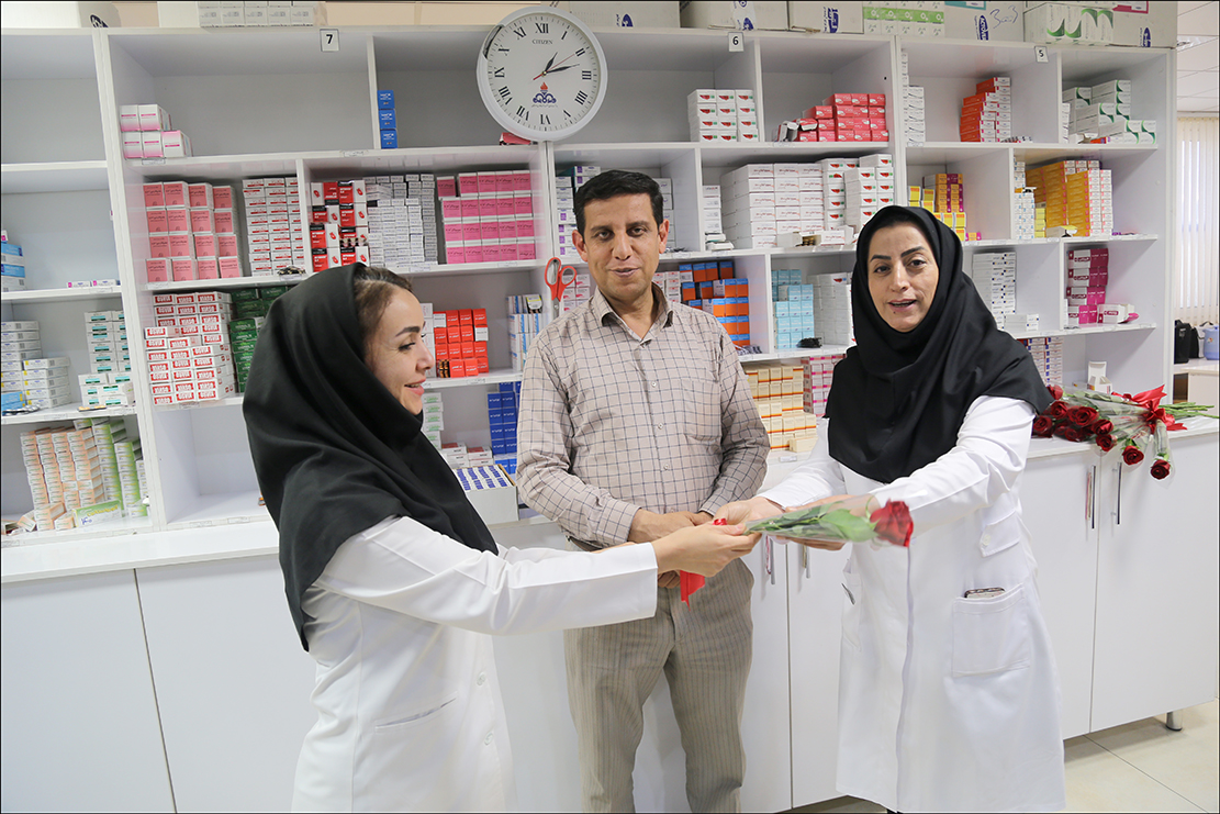 پاسداشت روز داروساز در بهداشت و درمان صنعت نفت فارس 6